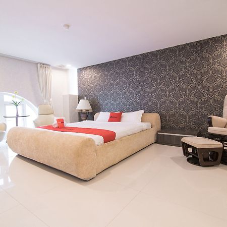 Reddoorz Plus Near Secc 2 Cidade de Ho Chi Minh Exterior foto